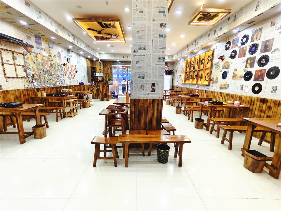 3.8万低价转让东大街125㎡餐饮店