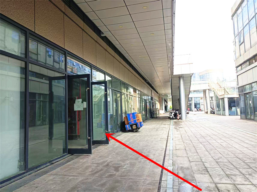 海洋城42平空铺出租