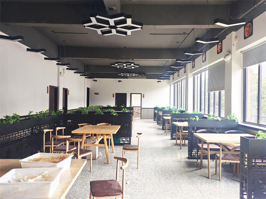 勉县330㎡精装空铺出租(二楼)