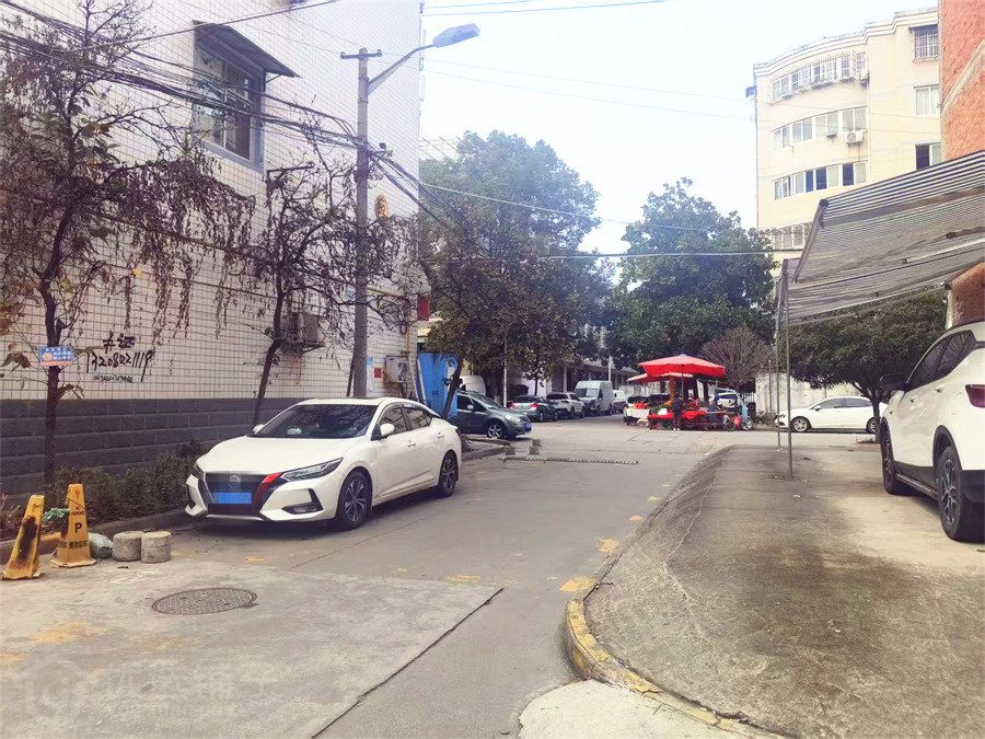 风景路过街楼20平驿站转让