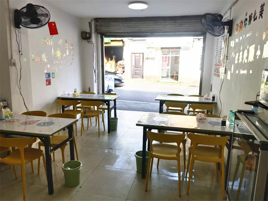 3201医院附近25㎡小吃店转让