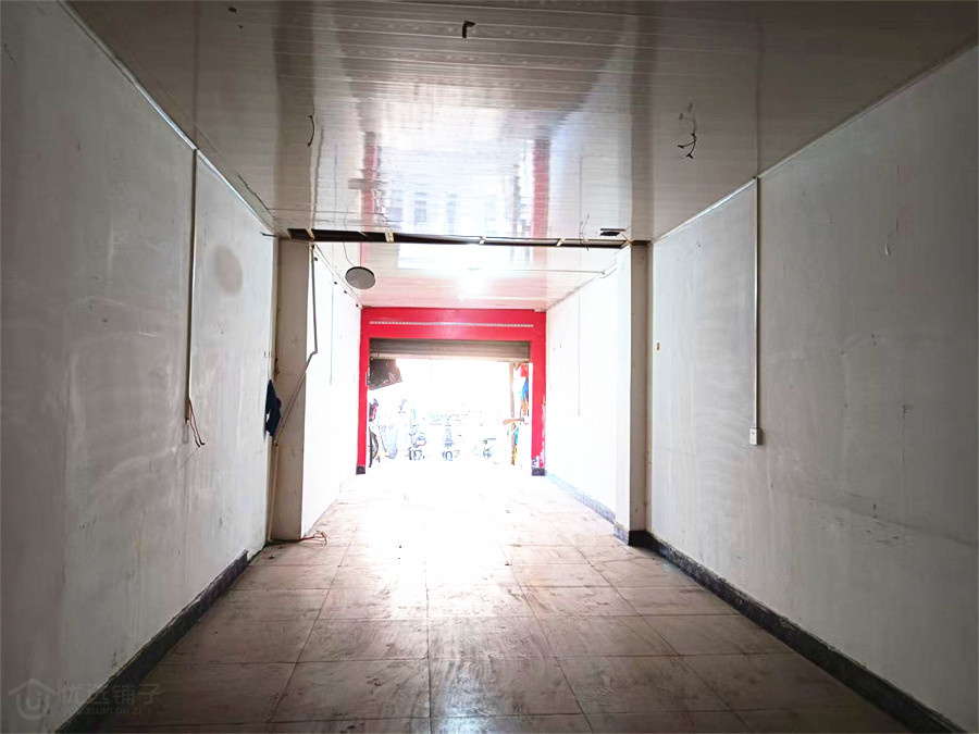 虎头桥水产市场50平空铺出租