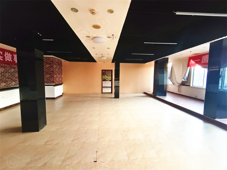 勉县180㎡空铺出租(2楼)