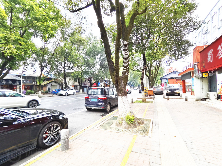 拜将台附近220㎡火锅店转让