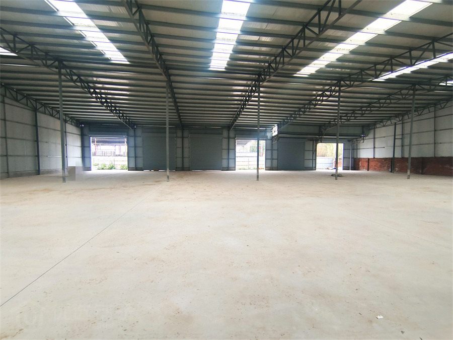 季丰村委会旁1200㎡厂房出租(送场地)