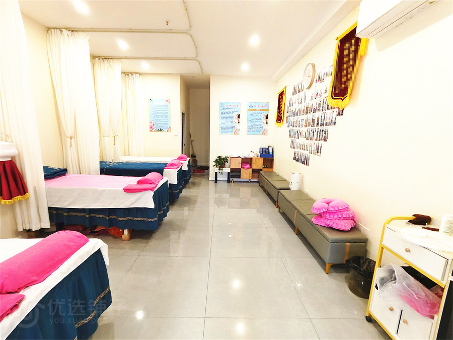 金泰滨江花城50㎡养生馆转让