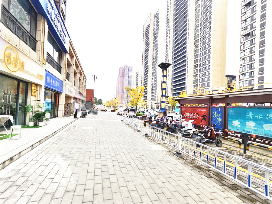 金泰滨江花城50㎡养生馆转让