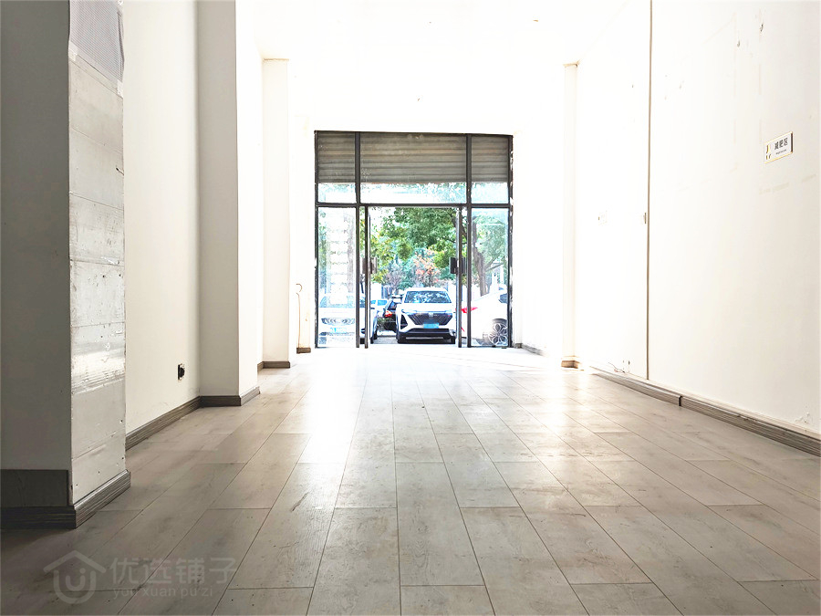 万泰康居城50㎡空铺转租