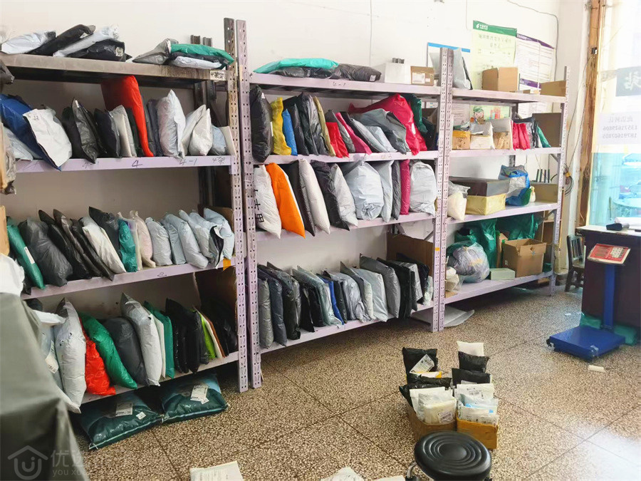 2.1万转让城固市政巷45平米快递店(含3个半月租金)