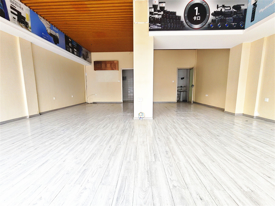 望江路中段81㎡空铺出租