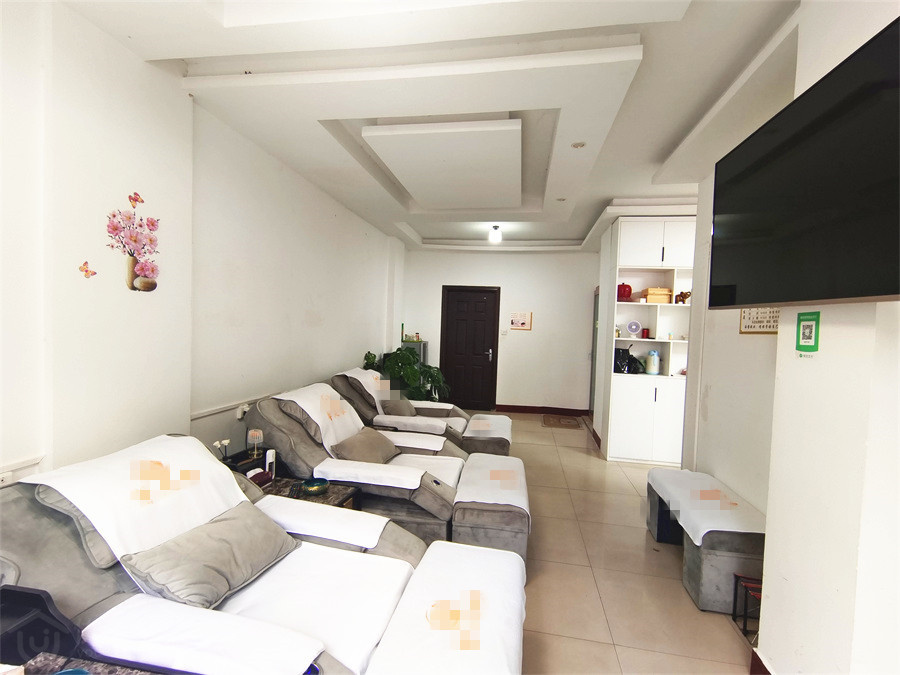 前进东路98㎡足浴店转让