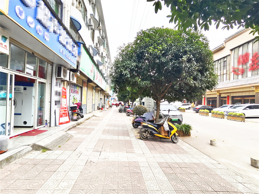 过街楼40㎡干洗店转让(可合作)