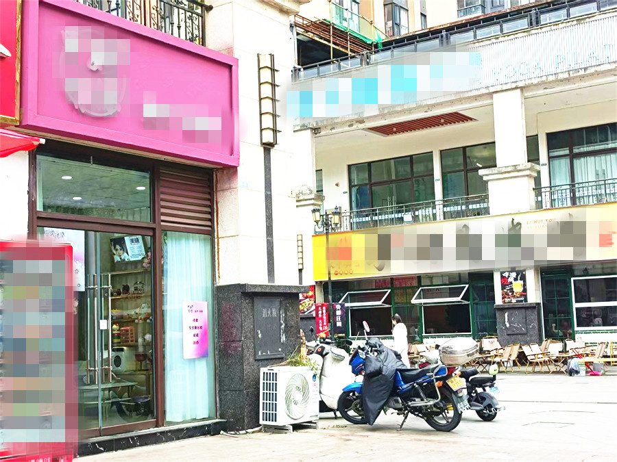 蜀汉美郡北门30㎡美甲店转让(可空转)